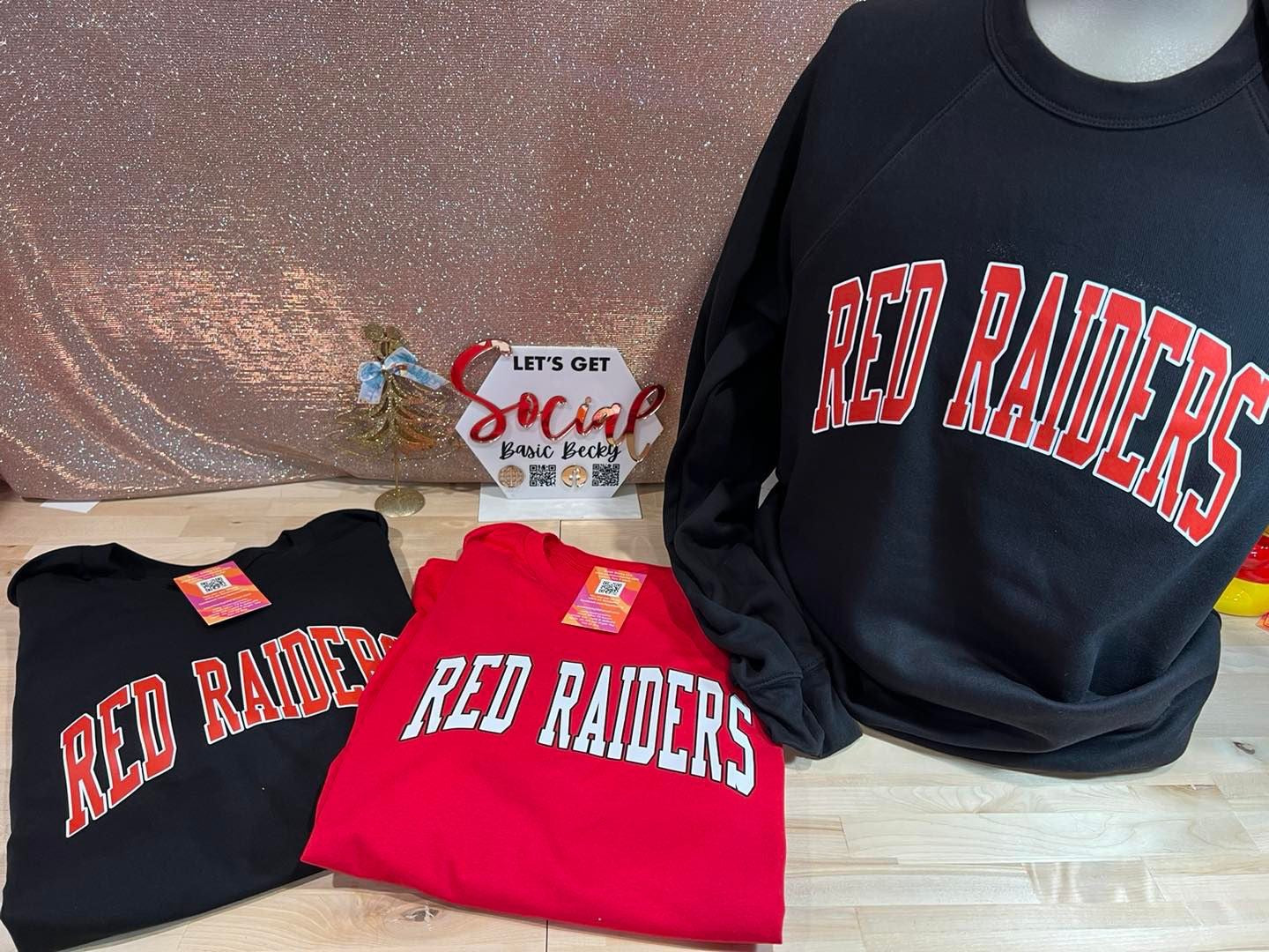 RED RAIDERS ARCHED SET UP