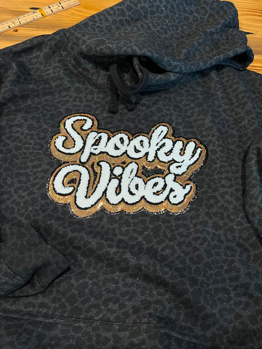 SPOOKY VIBES LEOPARD HOODIE