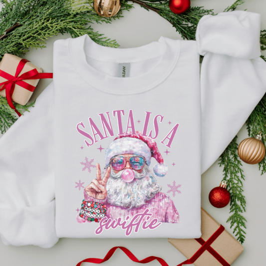 SANTA IS A SWIFTIE