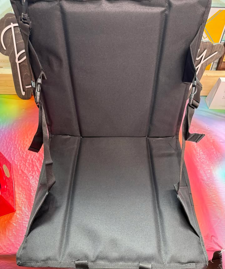 WOODSTOCK GIRLS FEEDER BASKETBALL STADIUM SEAT