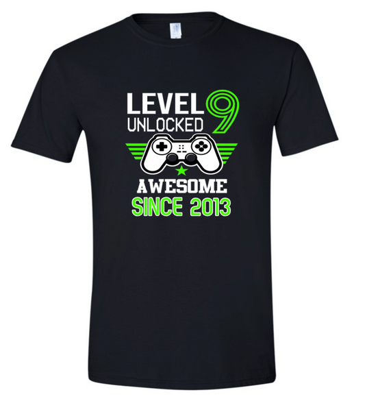 LEVEL UP GAMER CUSTOM WITH AGE / YEAR BIRTHDAY TEE